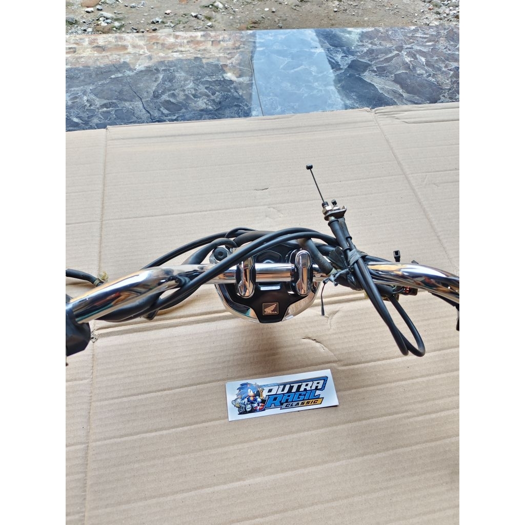 STANG FULLSET SAKLAR HOLDER PCX 160 PCX 150 ORIGINAL