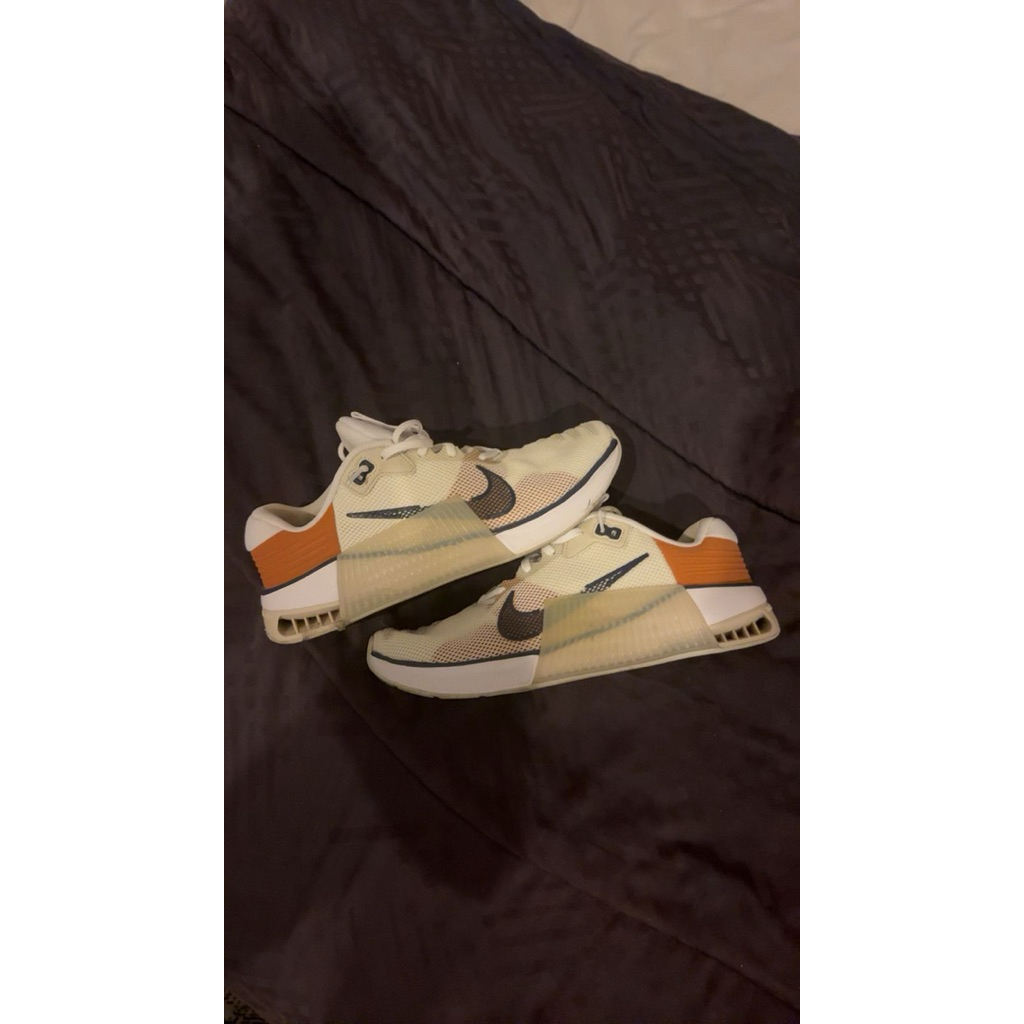 sepatu Nike metcon 9 amp