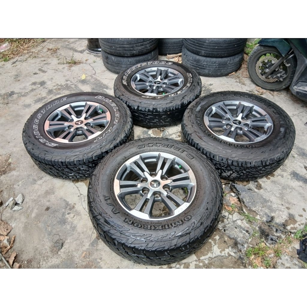 Velg Mobil Bekas TRITON FACELIFT R17 PNP Pajero Strada Triton
