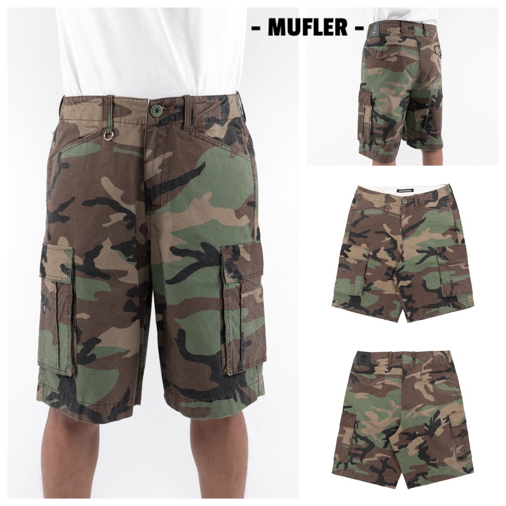 Maternal Disaster - Short Pants | Original