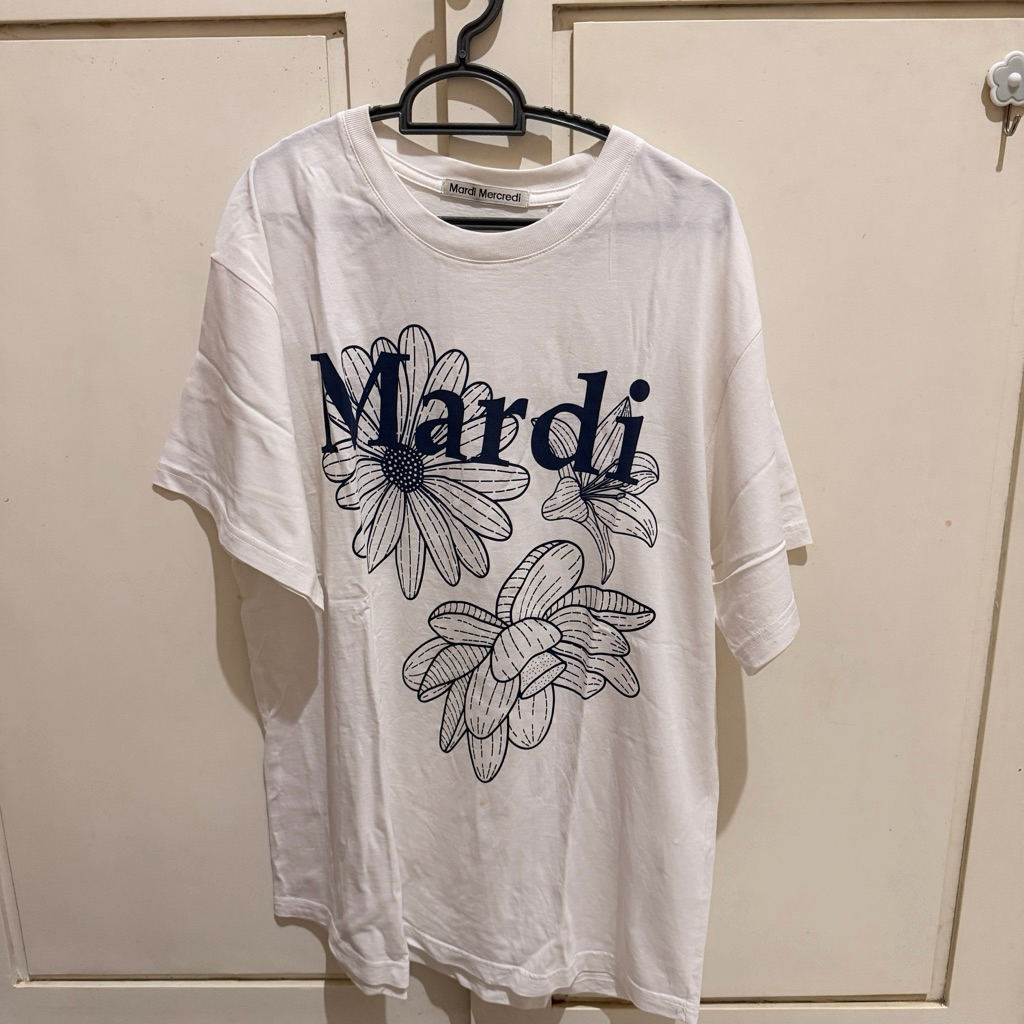 preloved kaos mardi mercredi