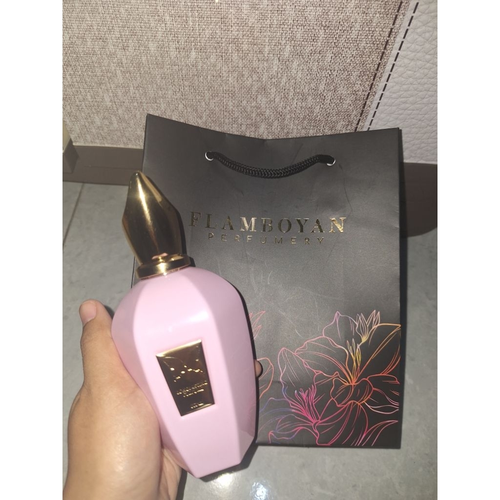 Parfum Flamboyan Varian Intence Lady