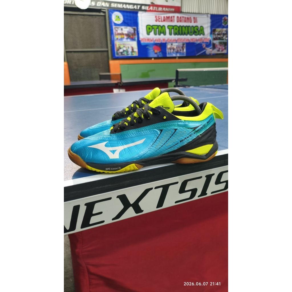 sepatu tenis meja/pingpong second