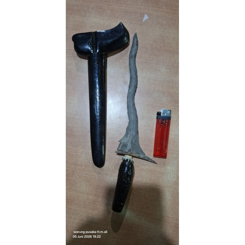 keris lok 5 tua