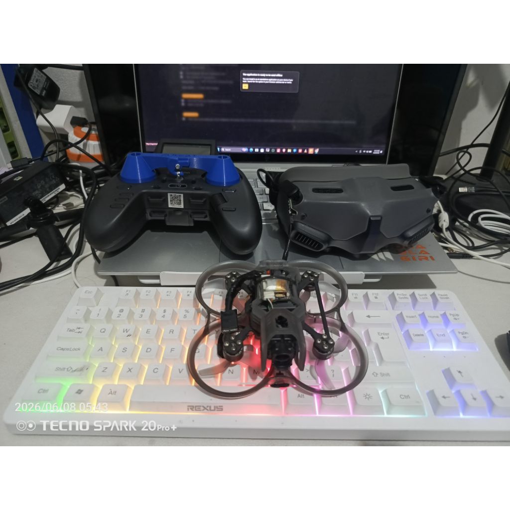 Paket RTF drone FPV Pavo 20 pro v2