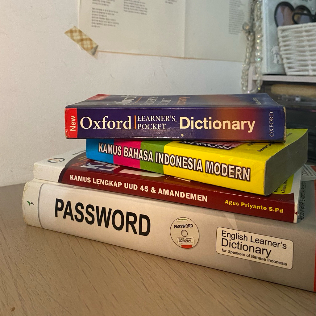 DICTIONARY PRELOVED || by bel
