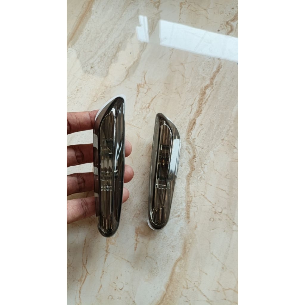 Cover lampu side marker Samping fender untuk BMW E46 E90 E91 E92 warna smoke