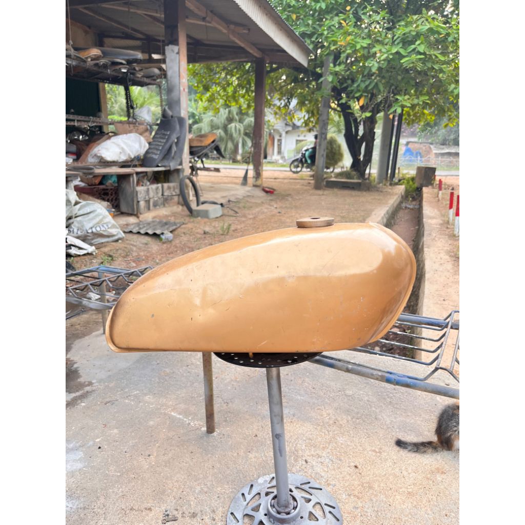 tangki bahan bakar tangki bensin tangki bahan bakar tangki minyak Yamaha rs125 rs100 original bekas