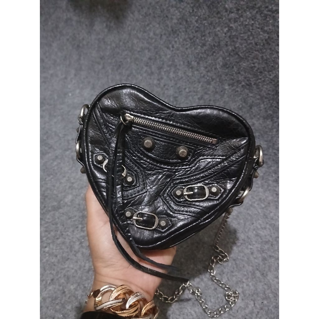 Balenciaga Le Cagole Heart Black Preloved