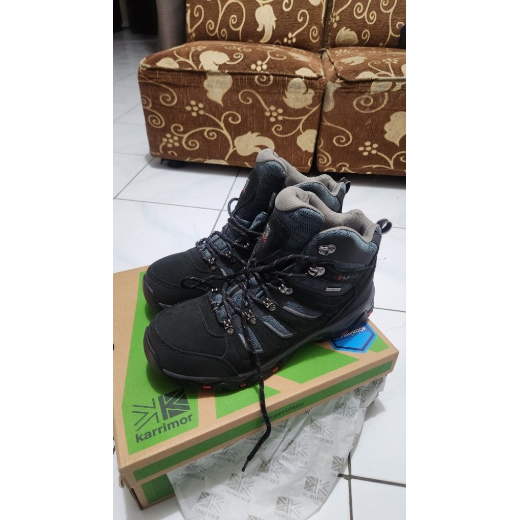 sepatu karimor