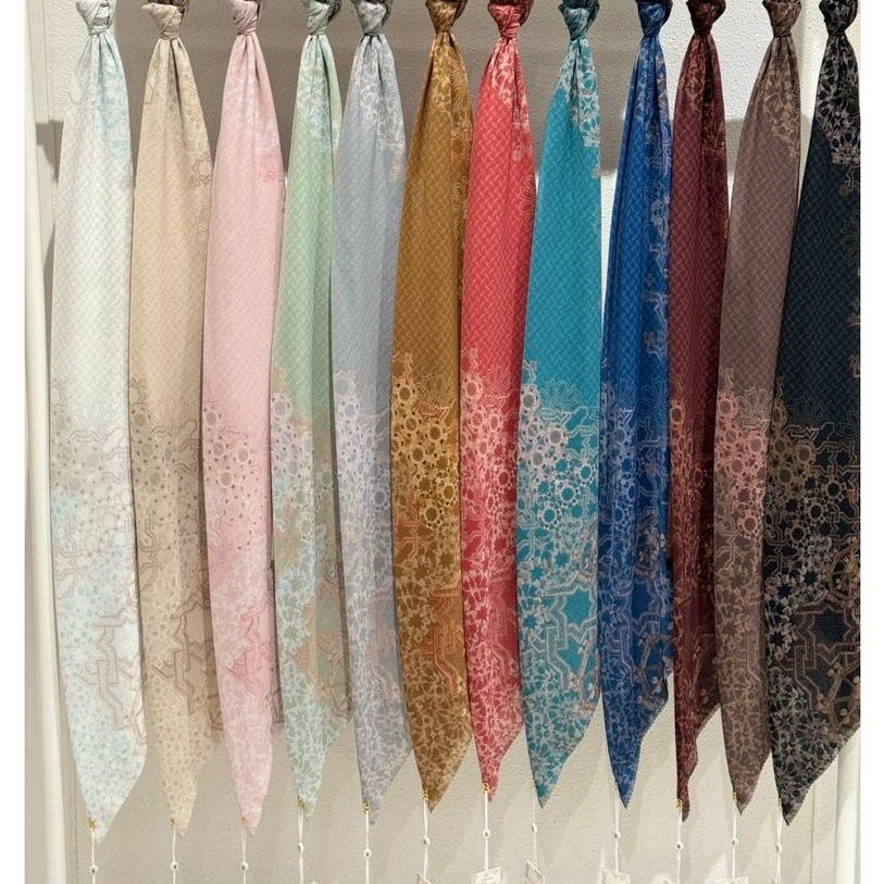 Haramain 2 Buttonscarves Scarf