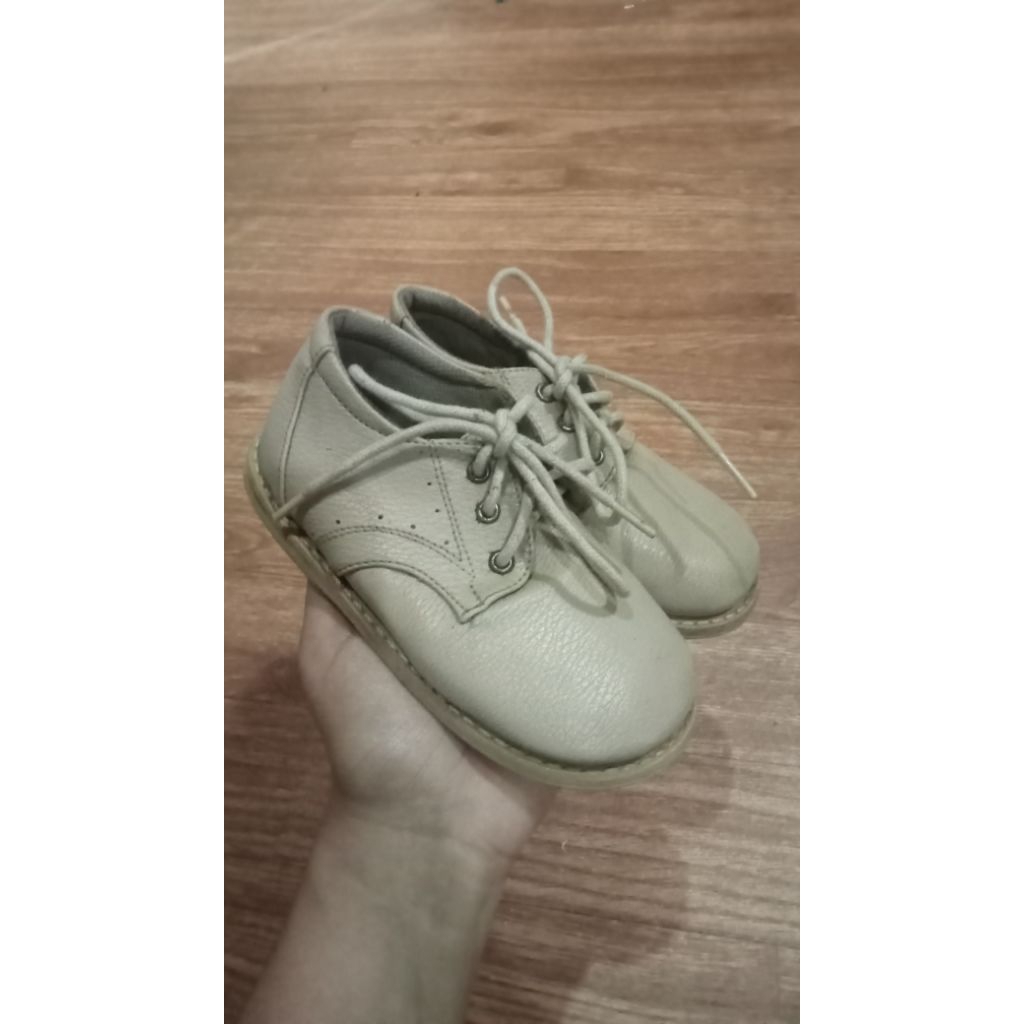 Preloved Sepatu Boots anak