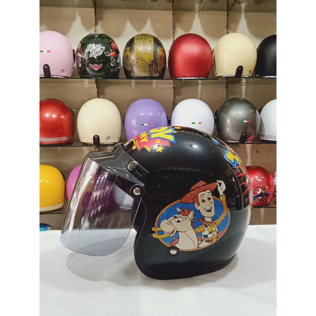 Aizo Helm Bogo Anak Toy Story Warna Hitam Glossy Berlabel SNI COD Free Packing Kardus & Bubble Wraps