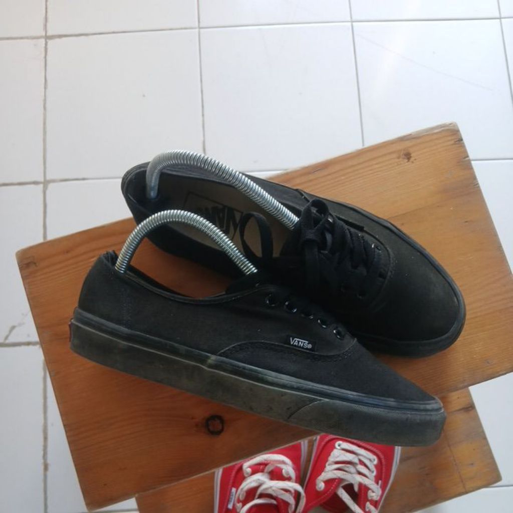 sepatu vans authen full black pt navya