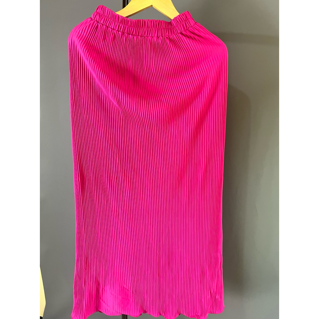 preloved rok fuchsia