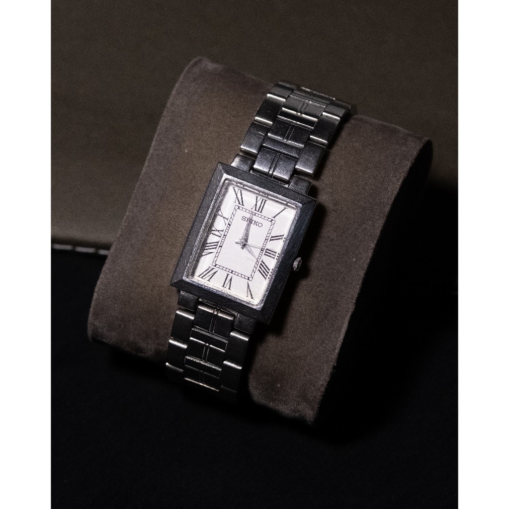 Seiko Tank Roman Index