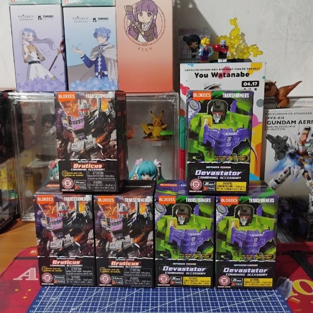 Blokings Devastator & Bruticus Combiner Parts
