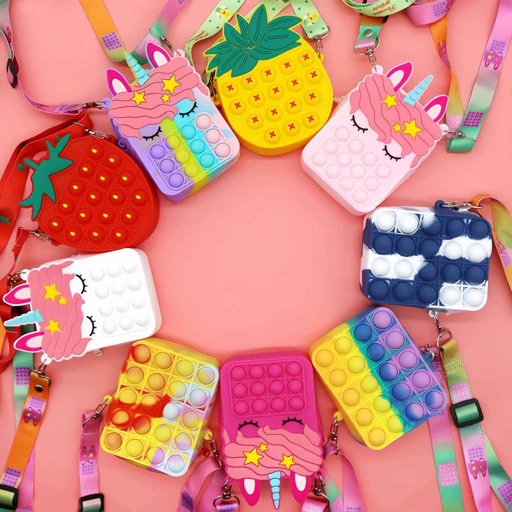 Dompet koin gantungan kunci wanita karakter buah lucu bahan  Silicon Pouch Mini / Dompet Koin