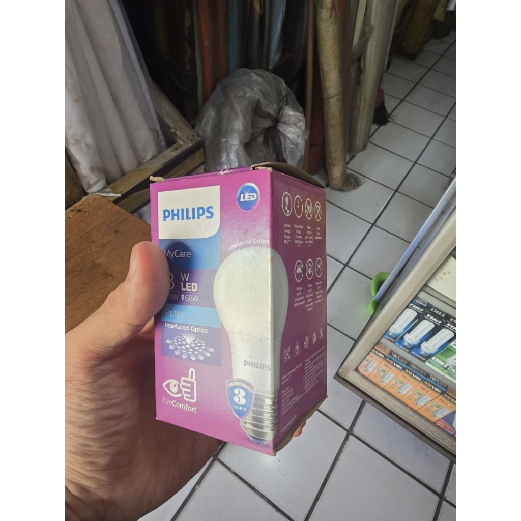 lampu philips LED 8 watt