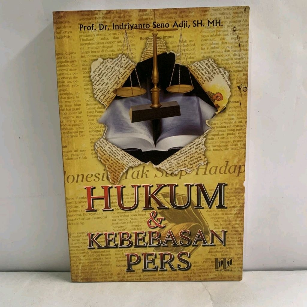 Hukum dan kebebasan pers by Prof indriyanto seno adji ORIGINAL