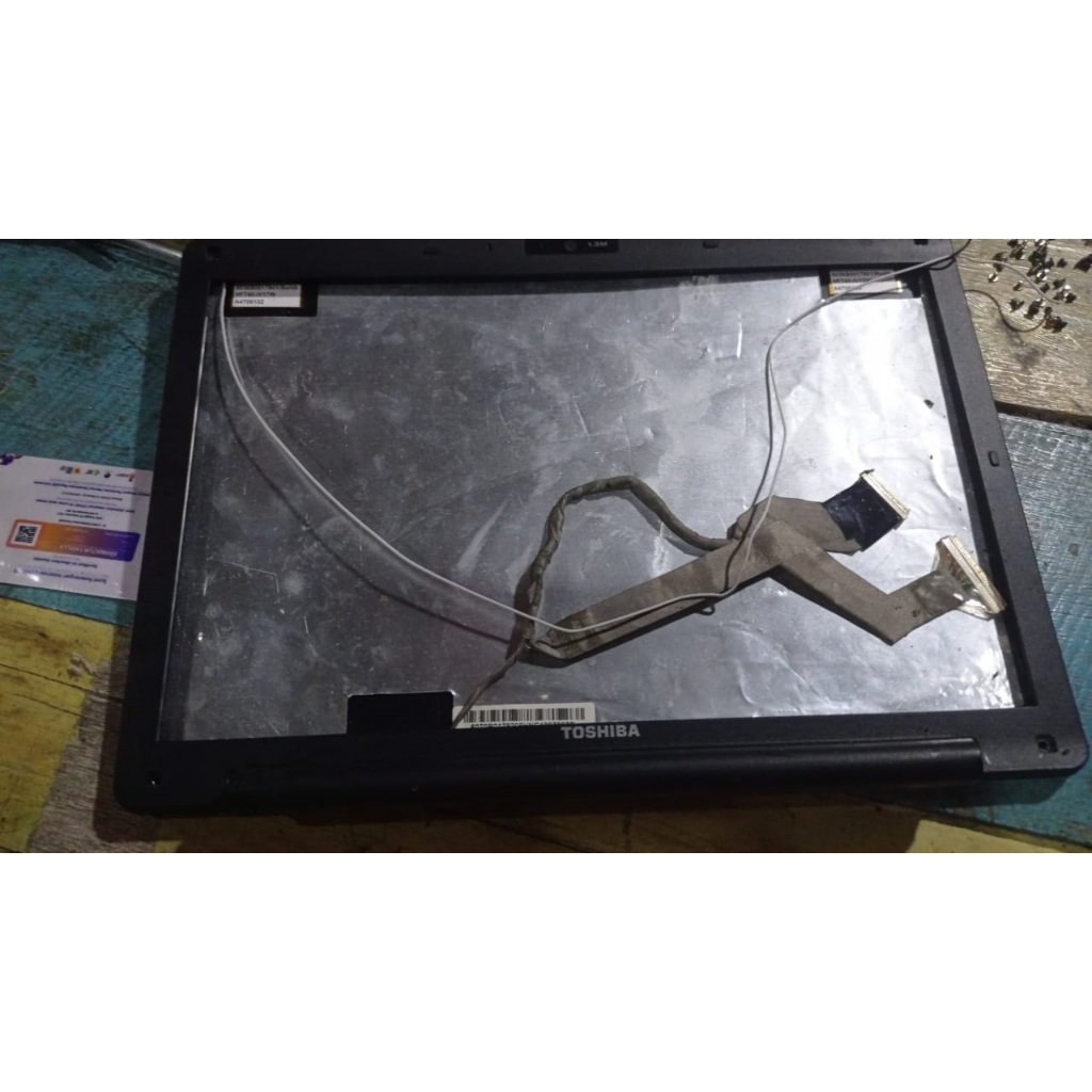 Casing toshiba l510 frame layar