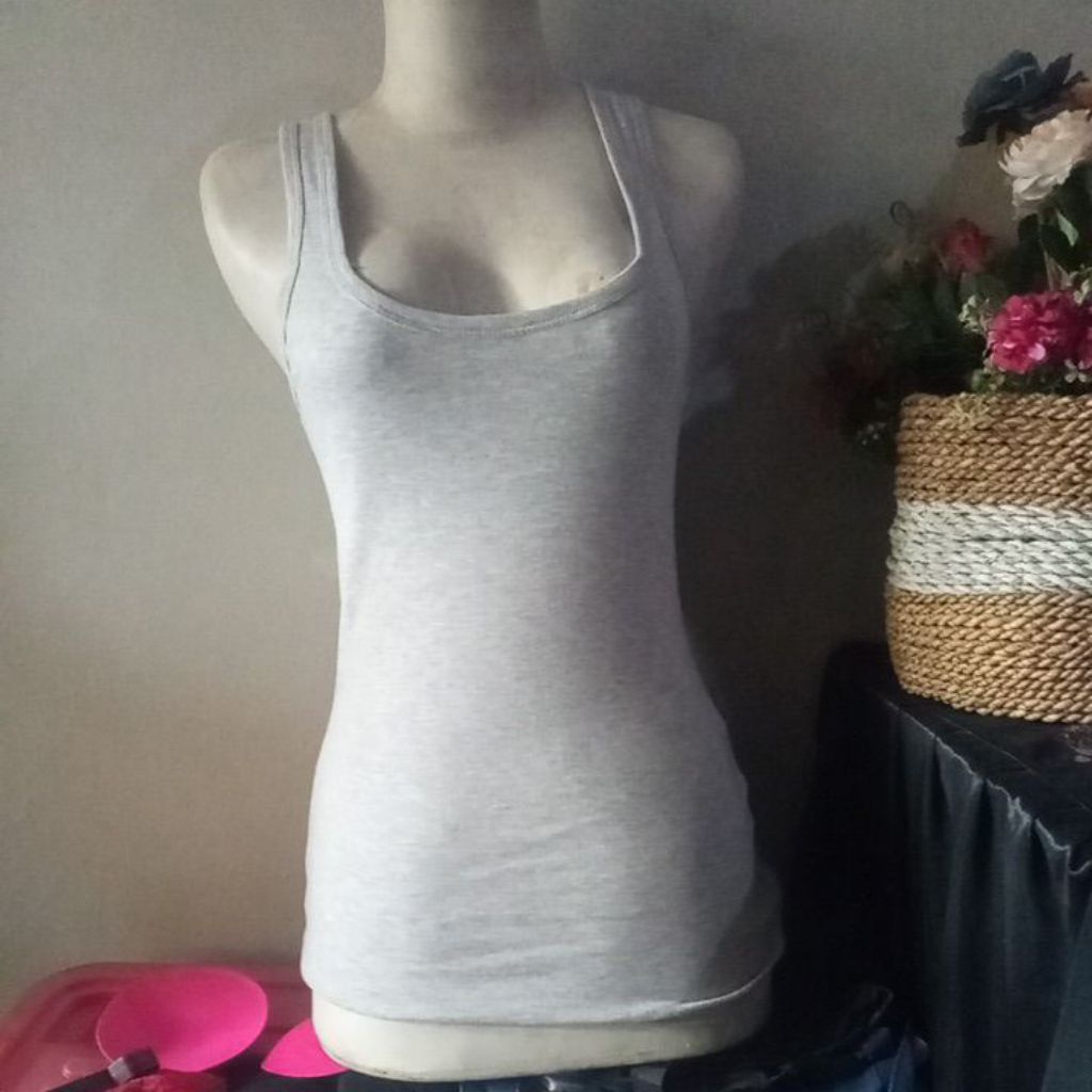 preloved scoop neck tank top