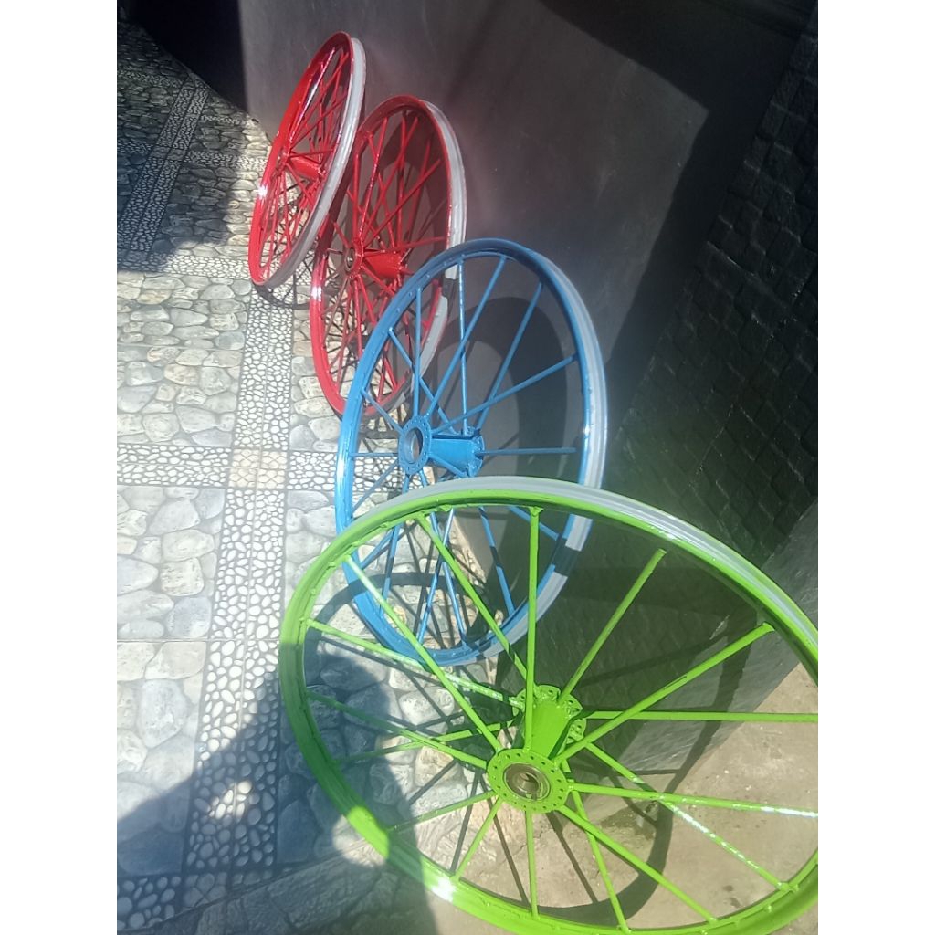 Pelang becak roda gerobak becak dilas