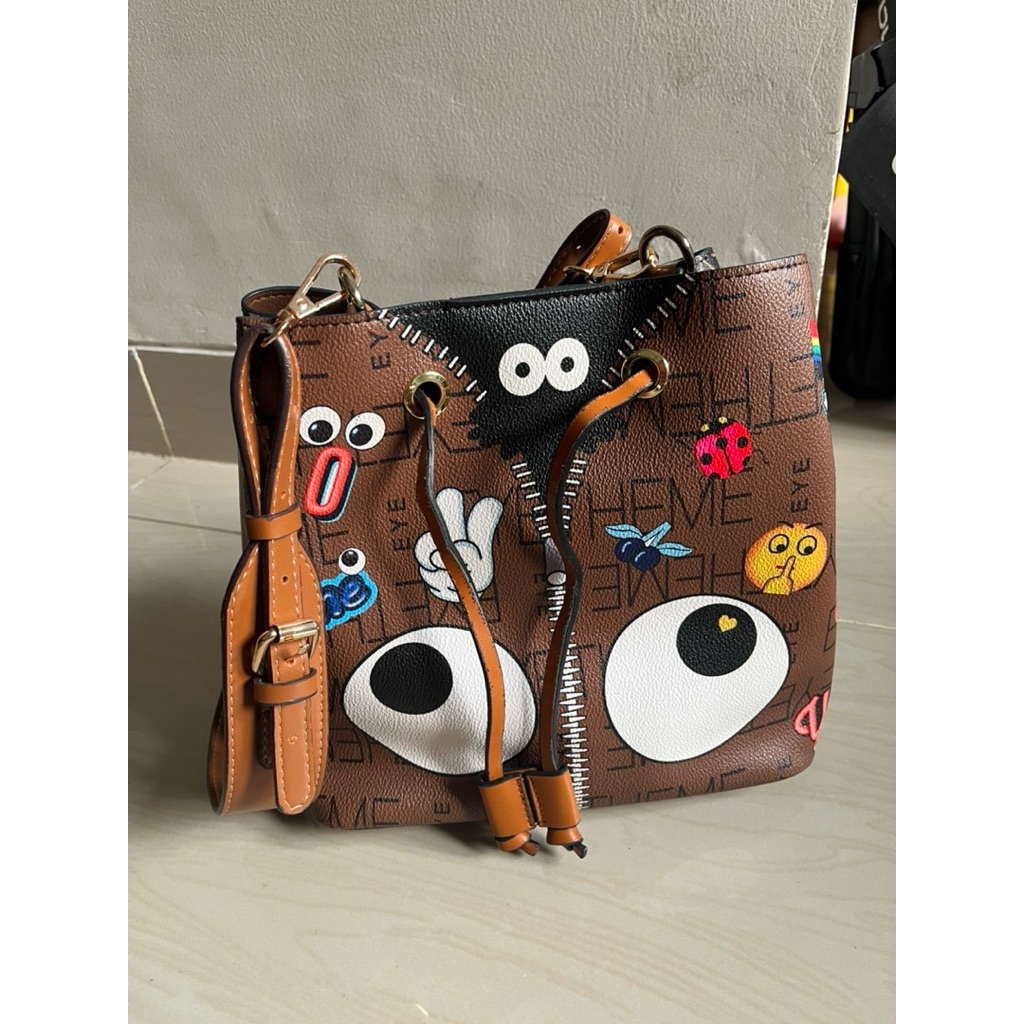Prelove Huer eye theme