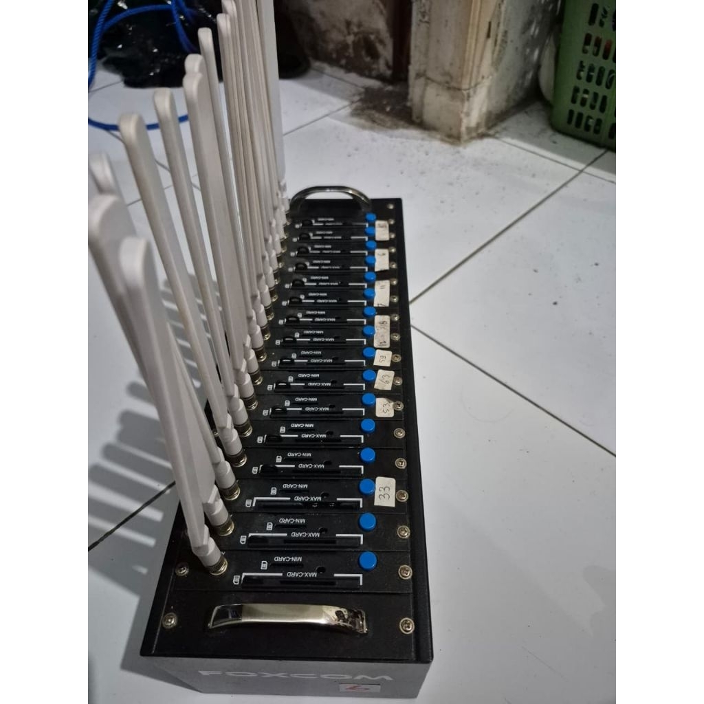 Modem Pool Foxcom M26 16 port