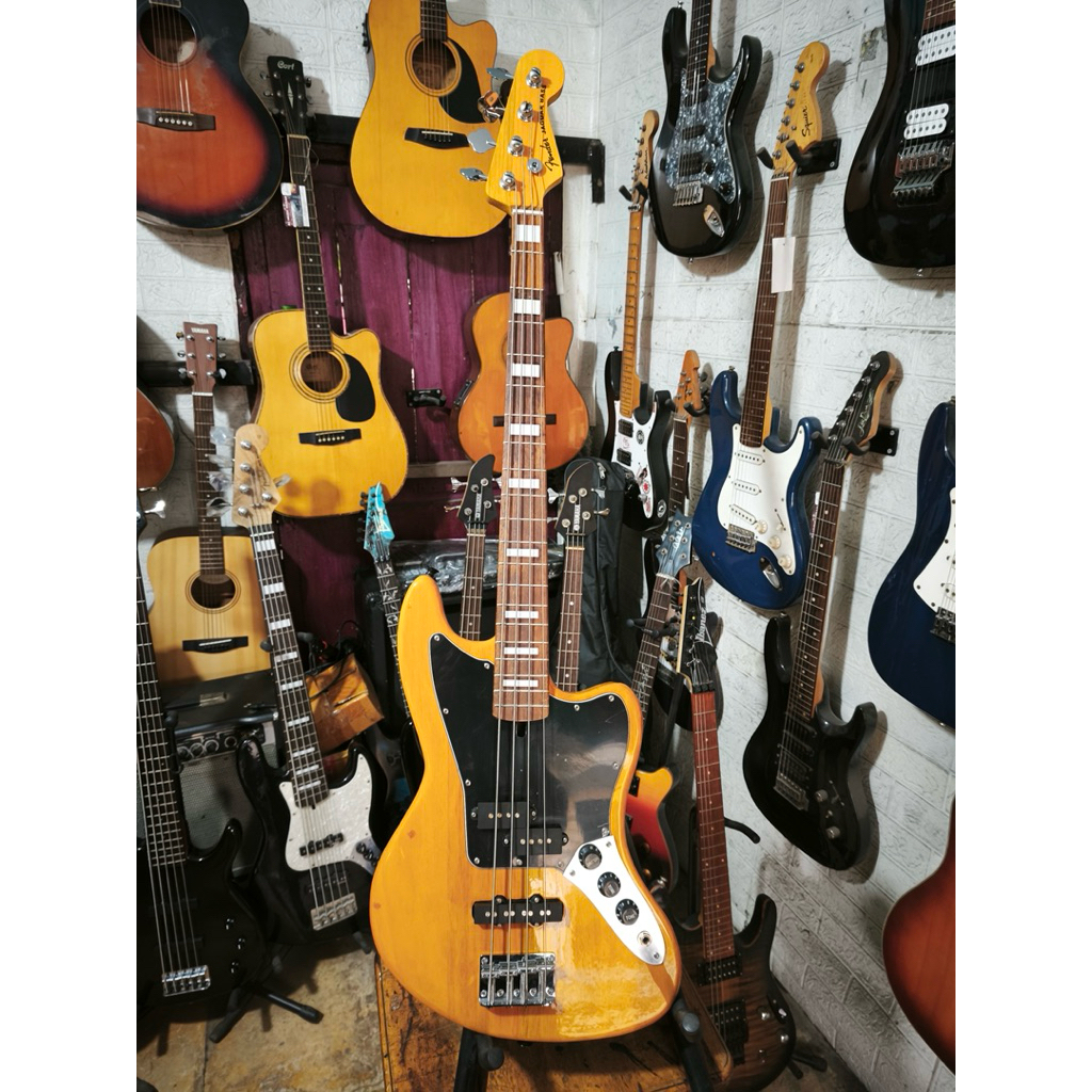 Bass  Fender Jaguar HQ 4 String Pasif Second Istimewa