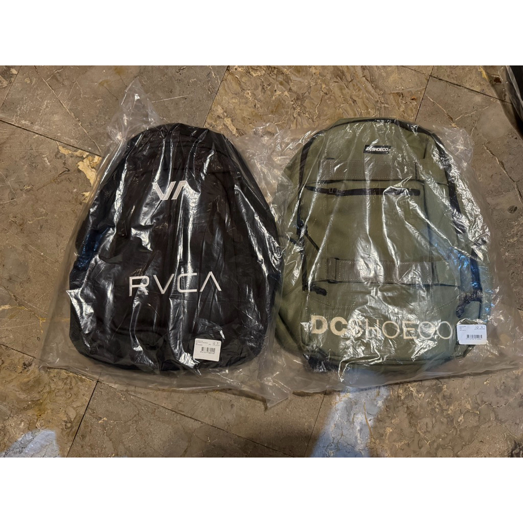 TAS RVCA DC ORIGINAL BUNDLING 2pcs SALE