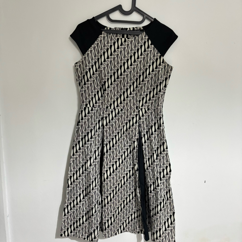 preloved dress batik bateeq