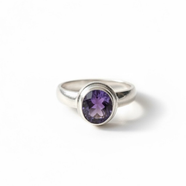 Cincin perak 925 dengan permata amethyst | Ring silver 925 with natural amethyst stone