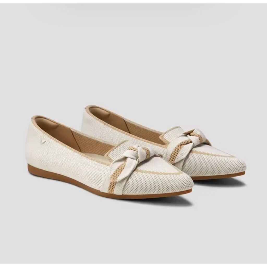 Vivaia Beige Women’s Shoes