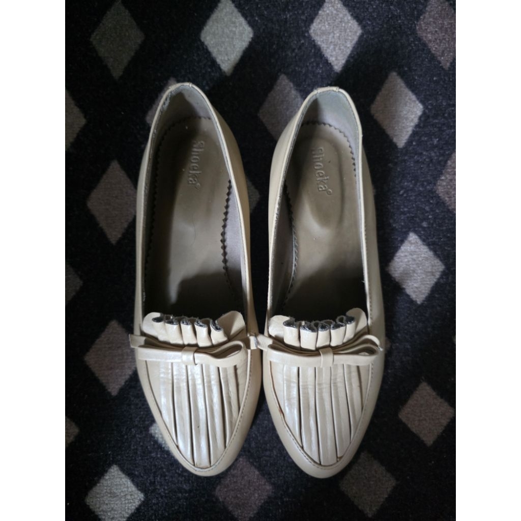 Preloved Tiwi Flat - Shoeka Shoes