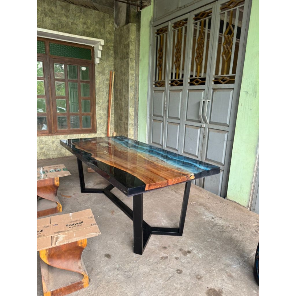 MEJA MAKAN RESIN EPOXY