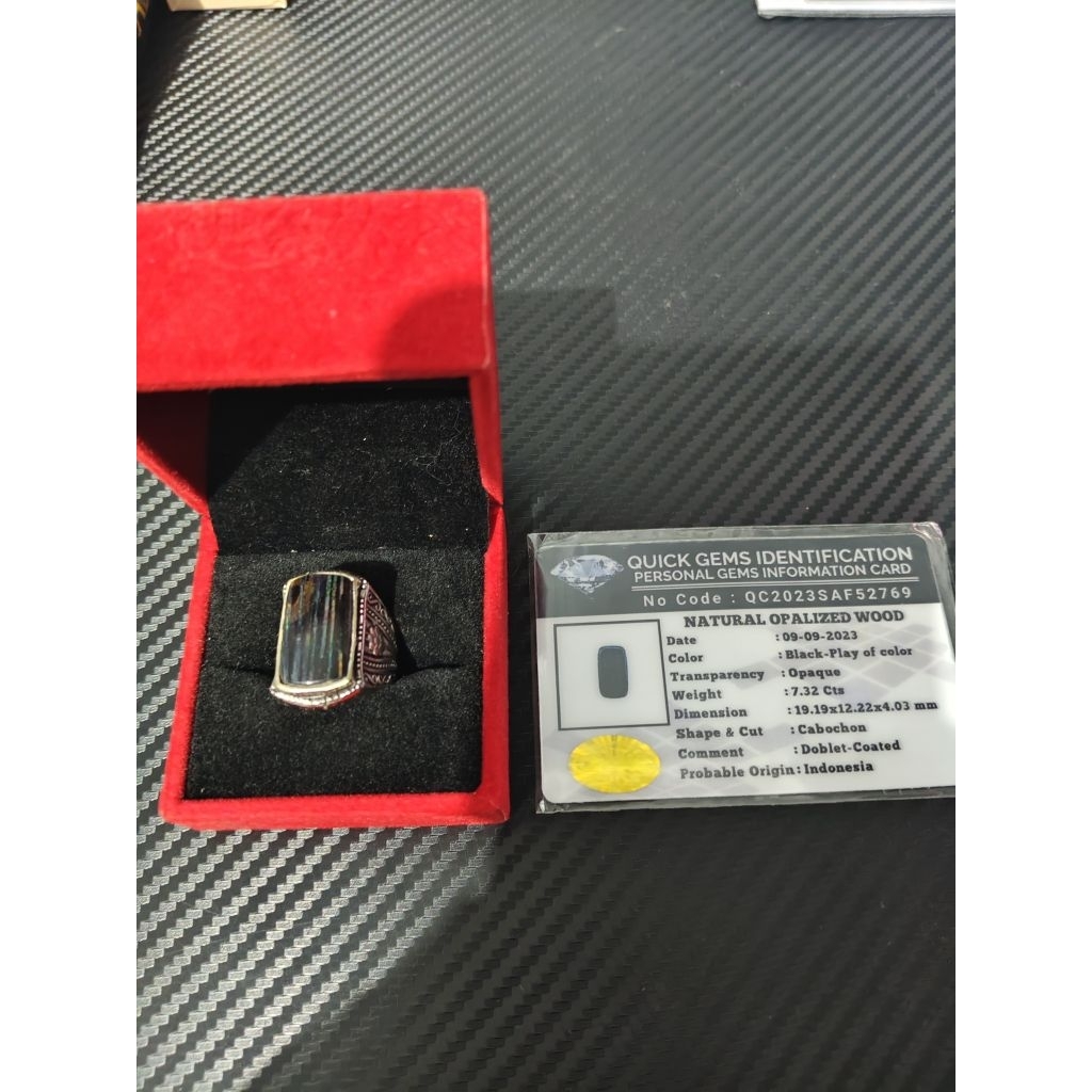 CINCIN PRIA BATU KALIMAYA RUYUNG BANTEN