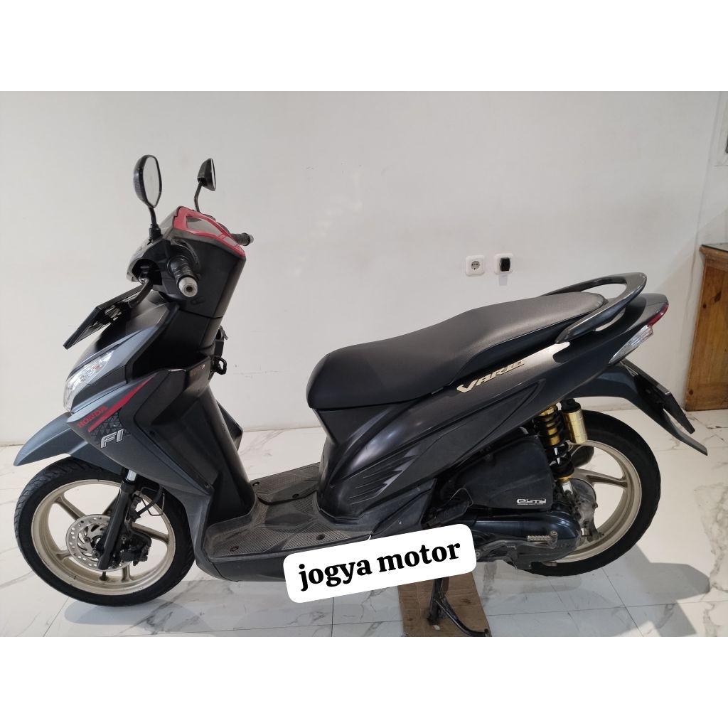Honda Vario 110 eSP 2020 Skuter Matik 108.2cc - Pilihan Warna Estilo Black
