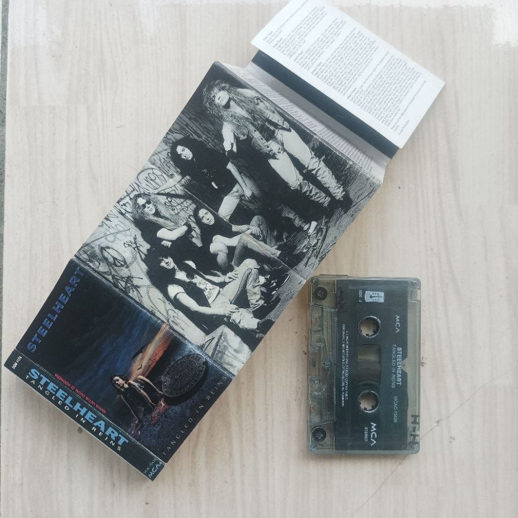 Original Kaset Pita Tape Musik Band Steelheart Tangled in Reins