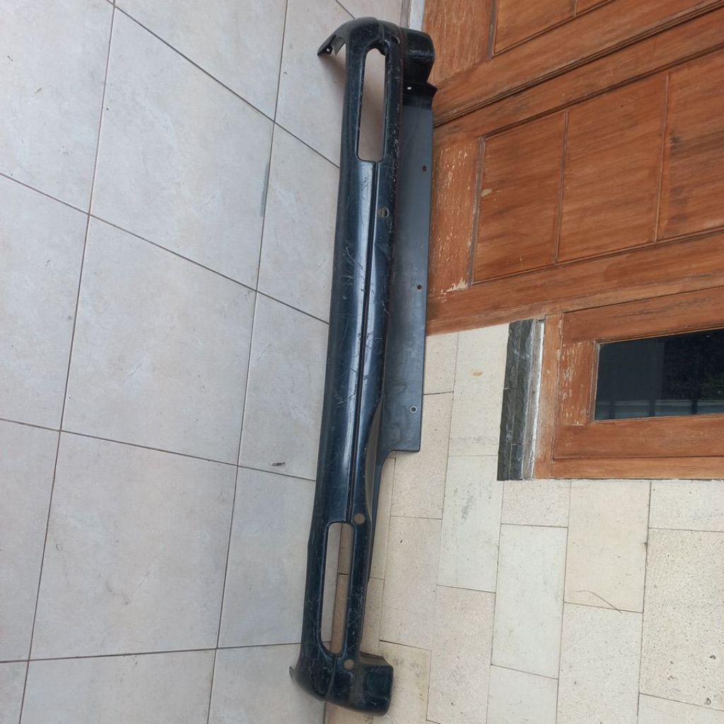 BEMPER BELAKANG FORD EVEREST 2007 SD 2012 ORIGINAL
