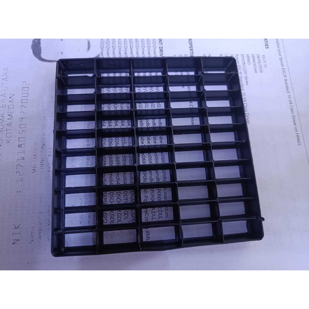 Tatakan Dudukan Tempat Kotak Box Kotak Korek Api Mancis Organizer Wadah Plastik Meja Estetik Asbak R