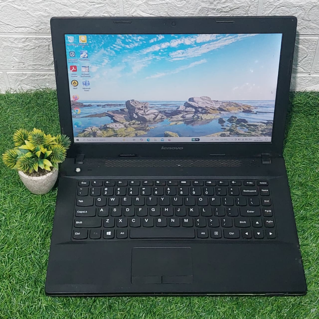 LENOVO G410 INTEL CORE i5-4200M RAM 8GB SSD 128GB AMD RADEON R5 M200 2GB