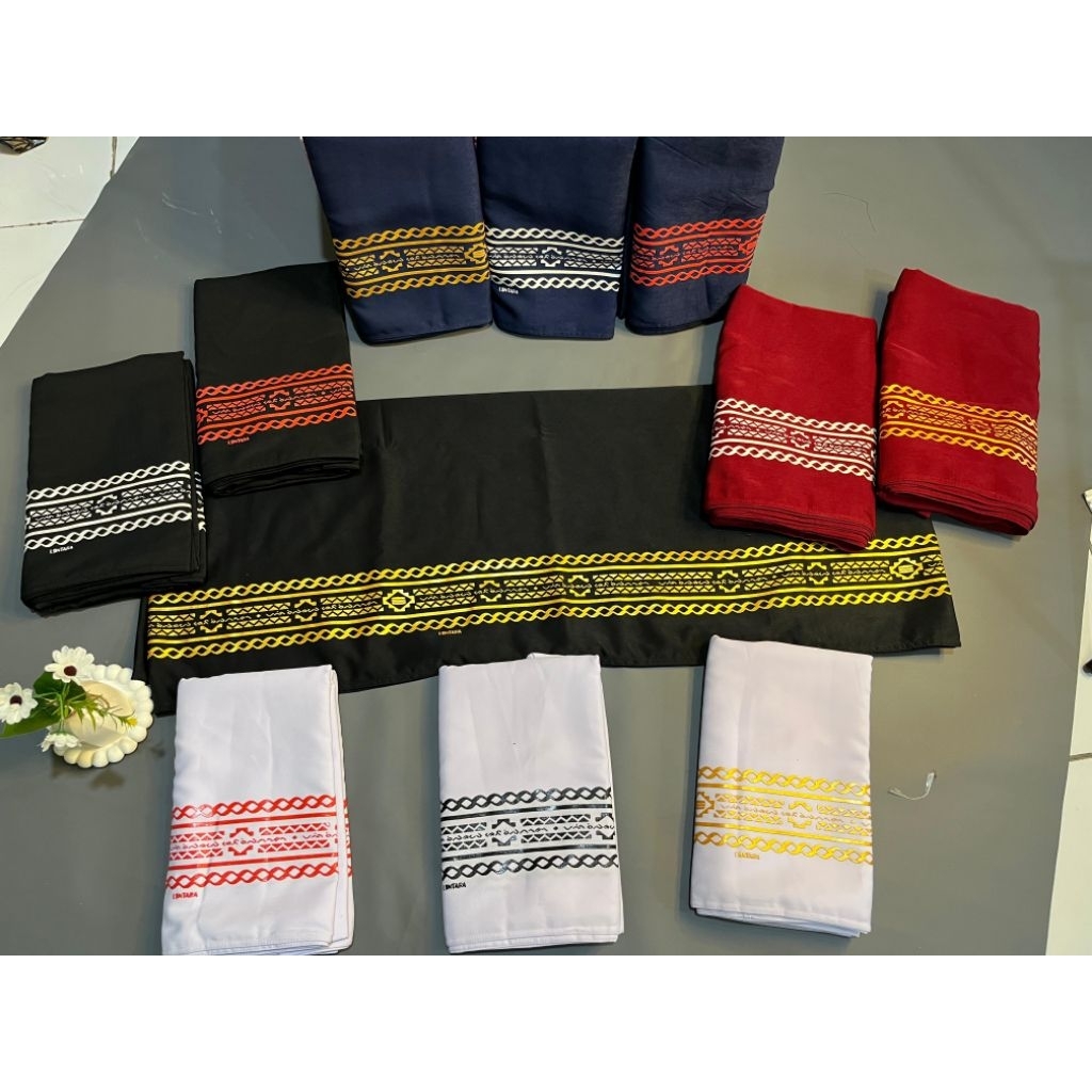 Sarung Hitam Polos Lontara Bugis Makassar
