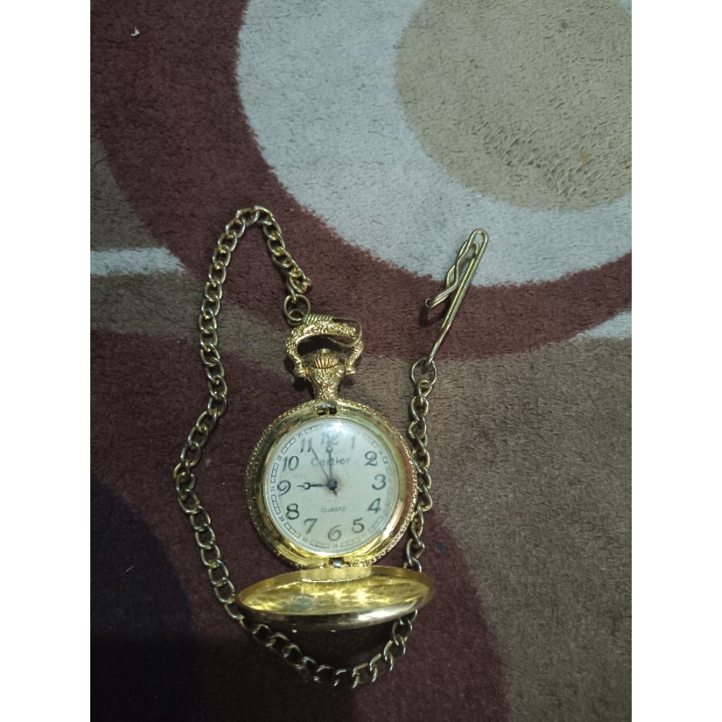 jam saku Cartier