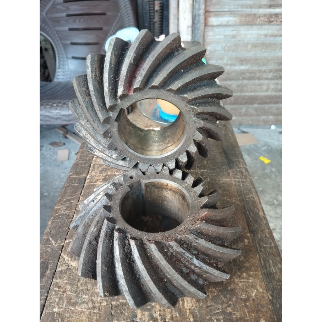 bevel gear, gigi payung, spiral bevel gear 16cm