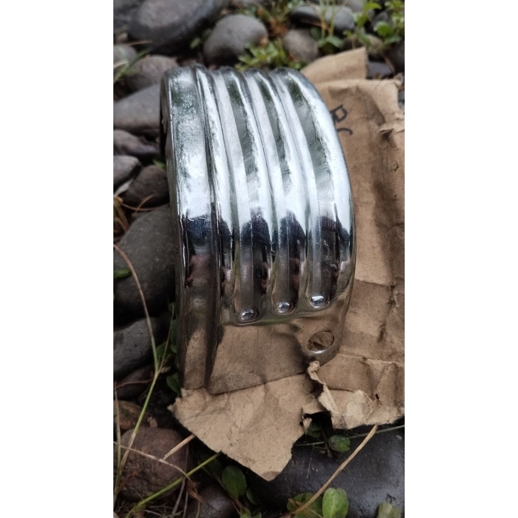 bando sayap klem sayap breket sayap dudukan sayap Suzuki RC RC100 rc100 RC110 bravo non original NOS