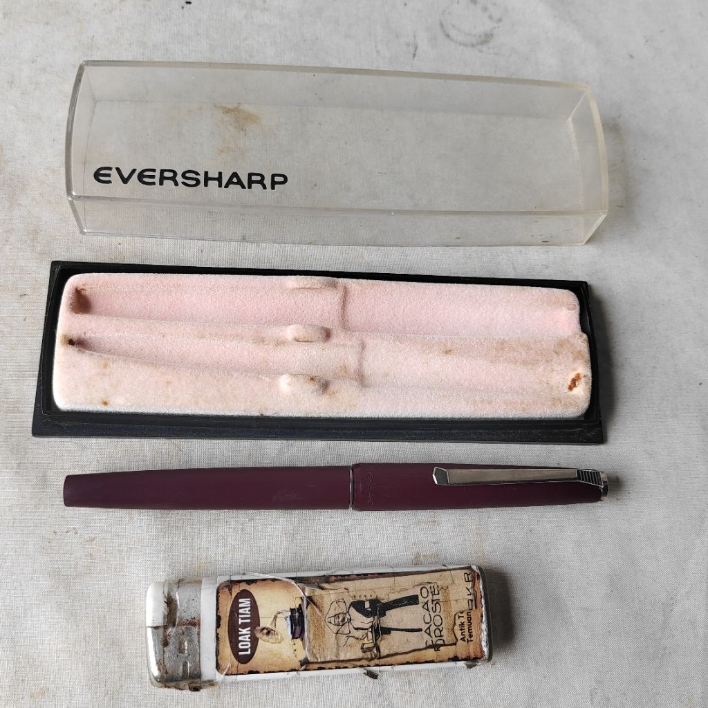 Pajangan Vintage Fountain Pen Eversharp made in Germany