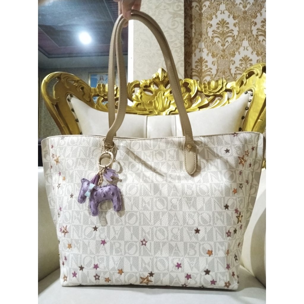 Tas BONIA bekas pemakaian, second seken preloved
