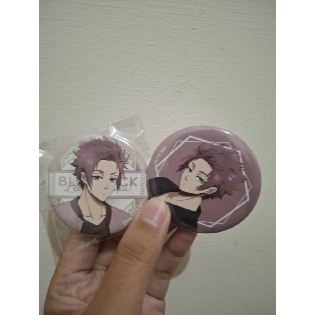 blue lock pin badge sae itoshi official set 2