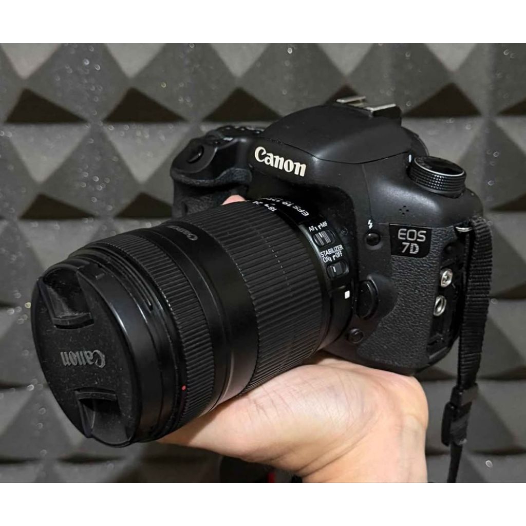 Canon EOS 7D ( bekas )